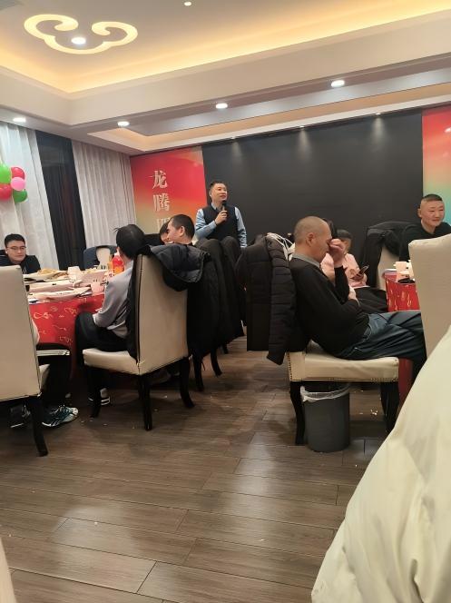 ສະເຫຼີມສະຫຼອງຄົບຮອບ 20 ປີຂອງ Yilida